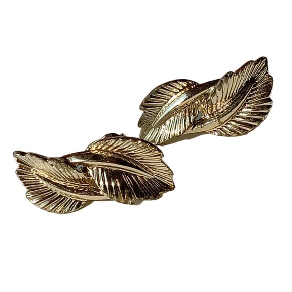 🎯 10 for $10 / Vintage Leaf Clip On Earrings - Picture 1 of 7